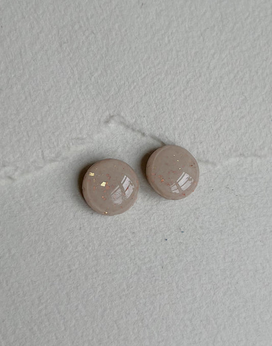 DOTS ørestikker // beige m. bladguld 12 mm