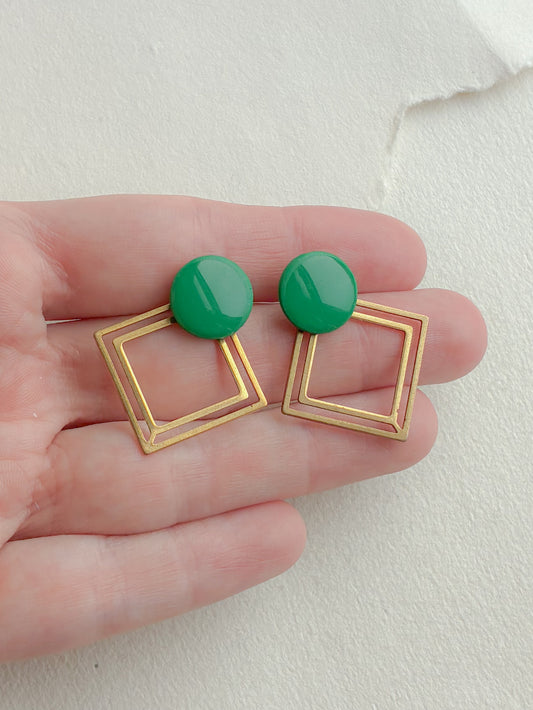 Grøn dot /// firkant bagstykke