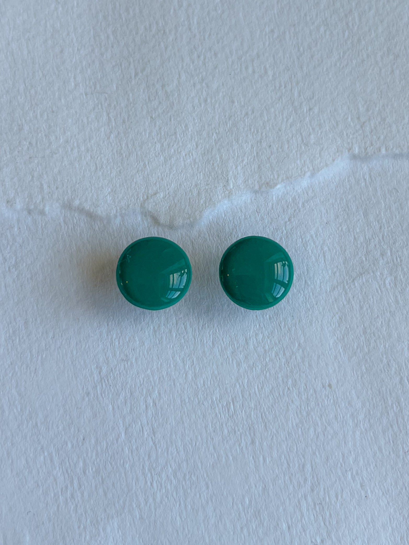 DOTS ørestikker // græsgrøn