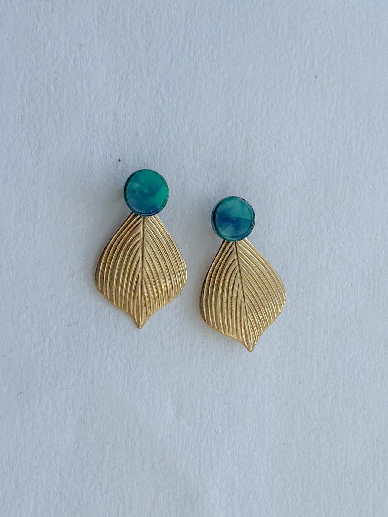 Mørk grøn dot // messing