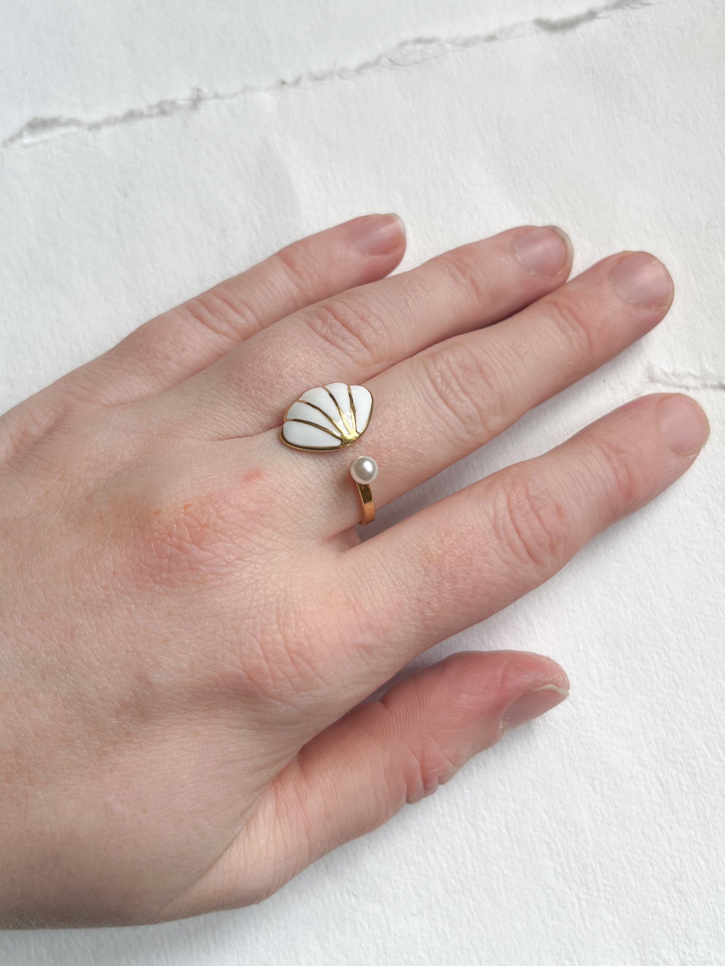 Ring // emalje musling
