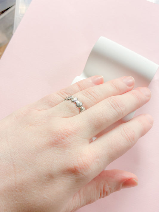 Ring // små muslinger stål