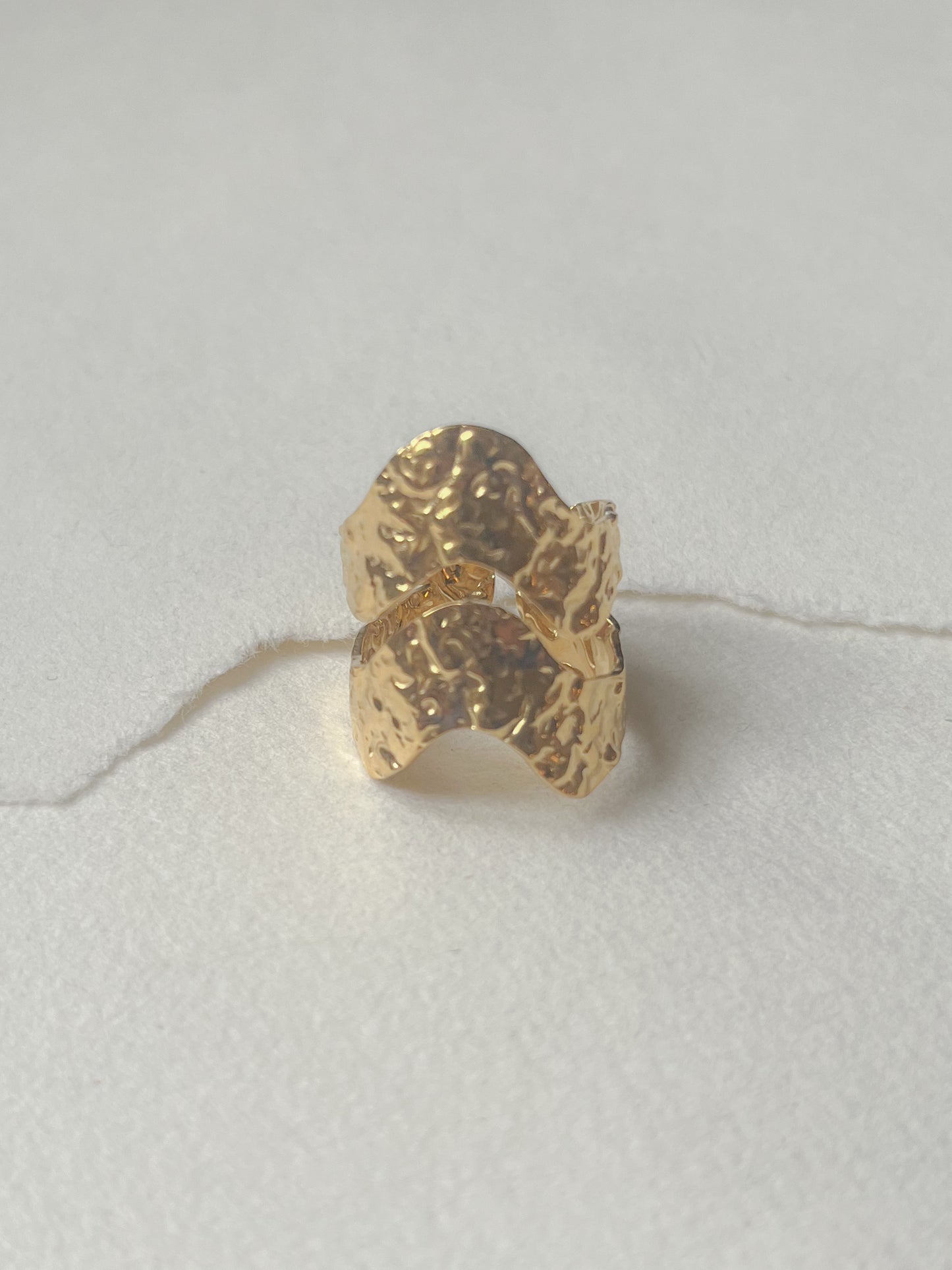 Vandfast ring // textured