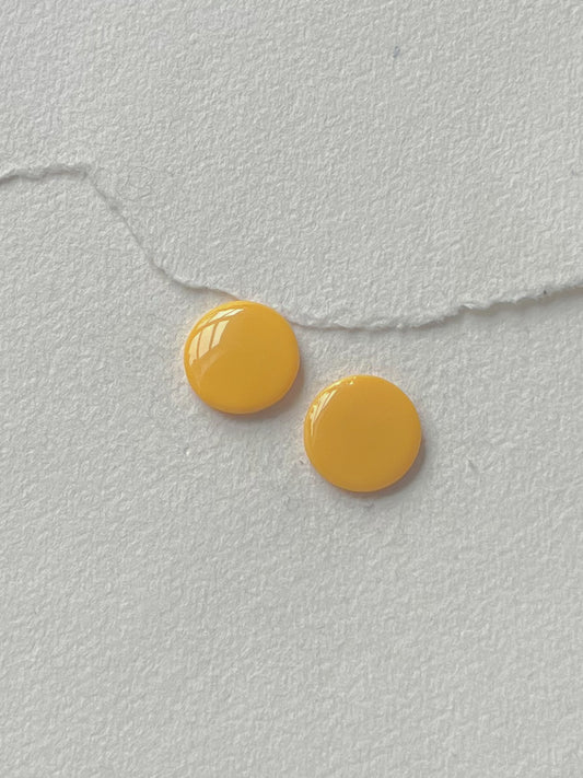DOTS ørestikker // oversize gul