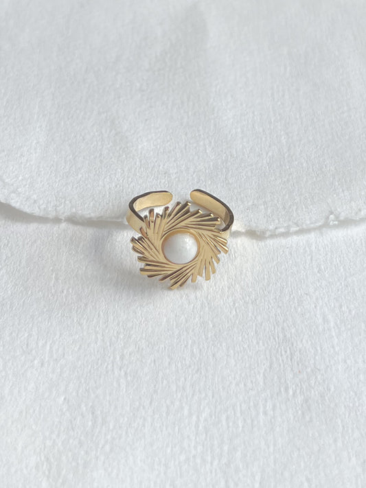 Ring // hvid centrum