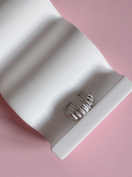 Ring // simple lines stål