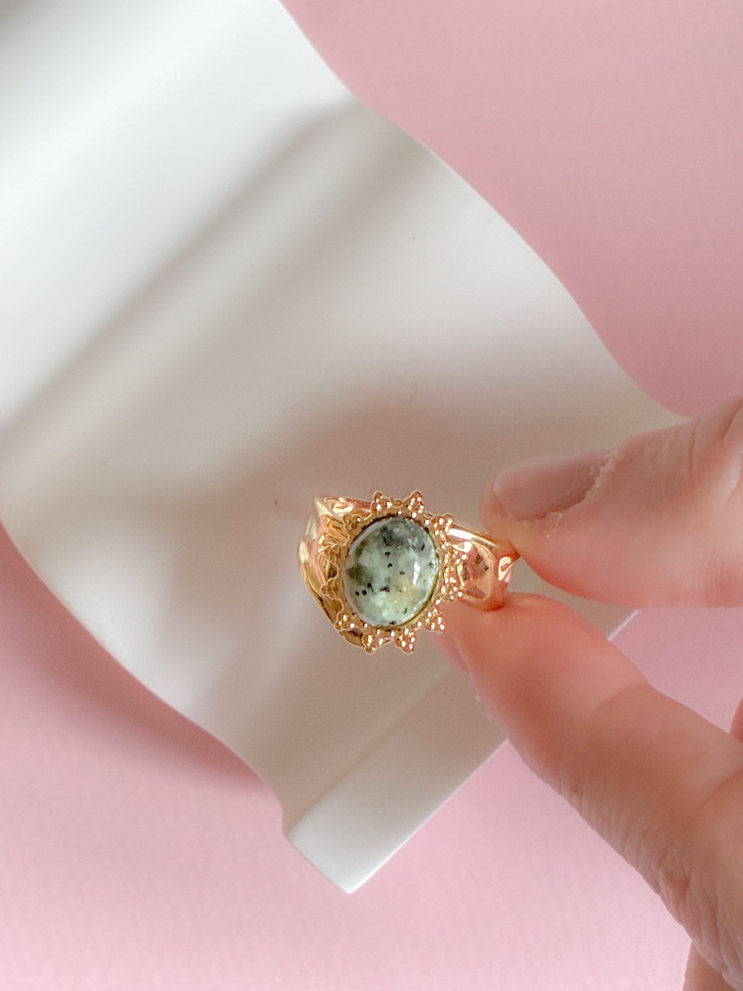 Ring // mint ornament
