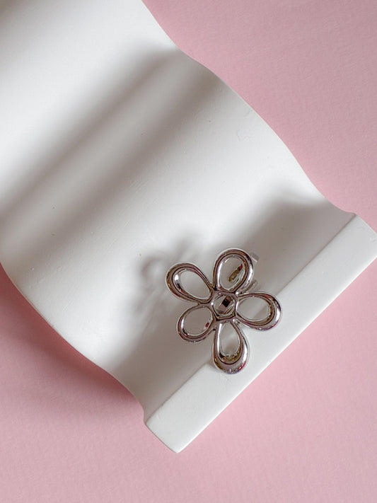 Ring // stål blomst