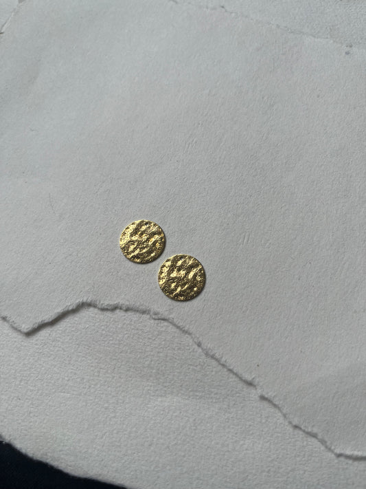 MESSING // coin hammered