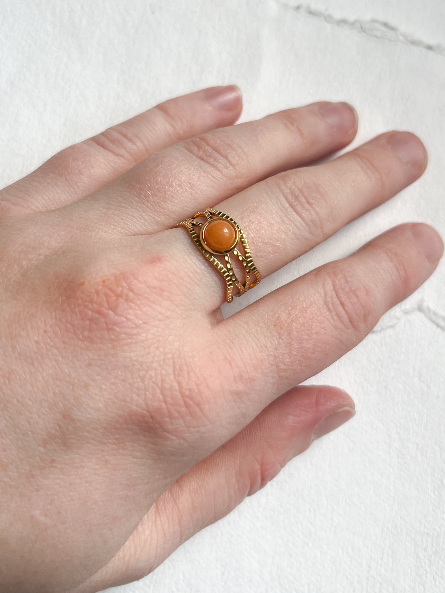 Ring // orange sten