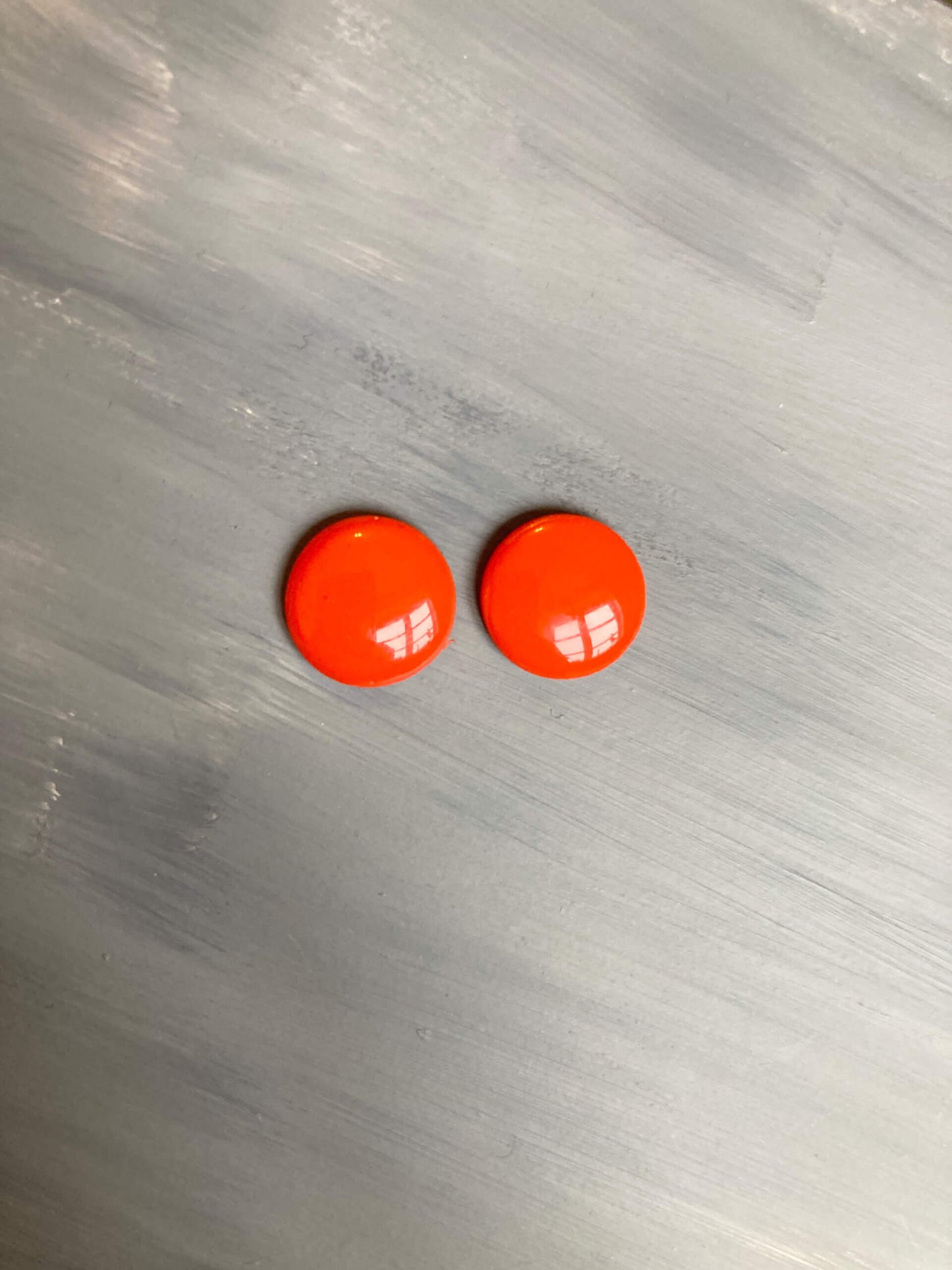 DOTS // vælg din favorit ørestik