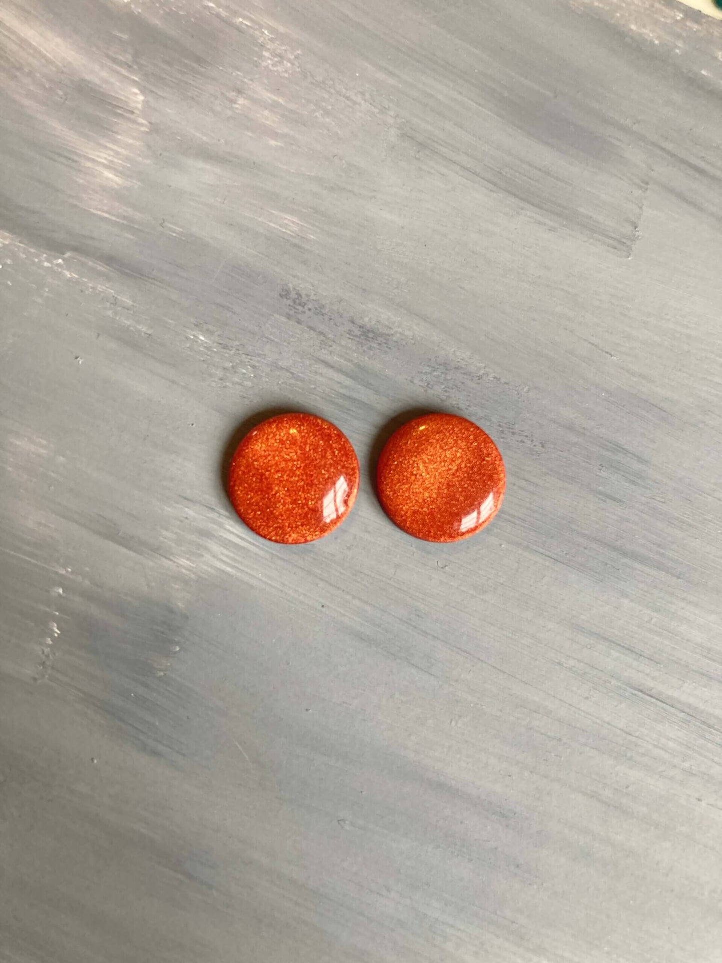 DOTS // vælg din favorit ørestik