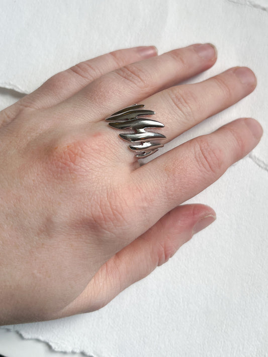 Ring // fence stål