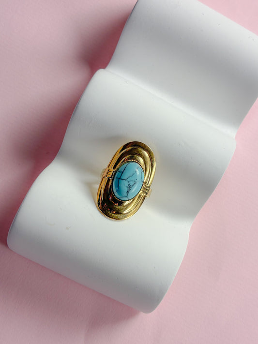 Ring // Turkis statement