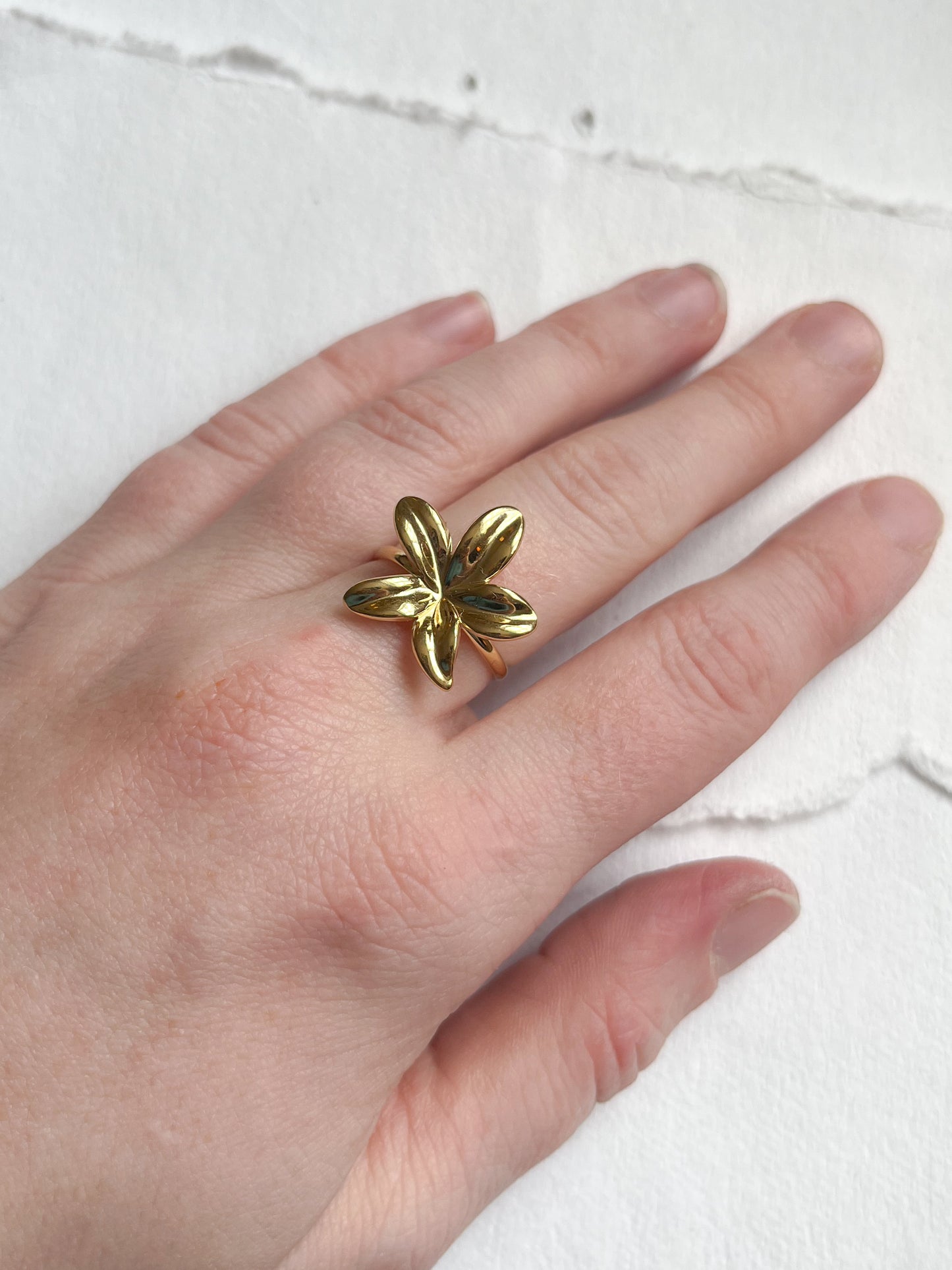 Ring // blomst
