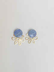 223