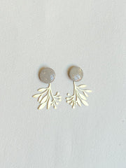 Beige bladguld dot /// messing
