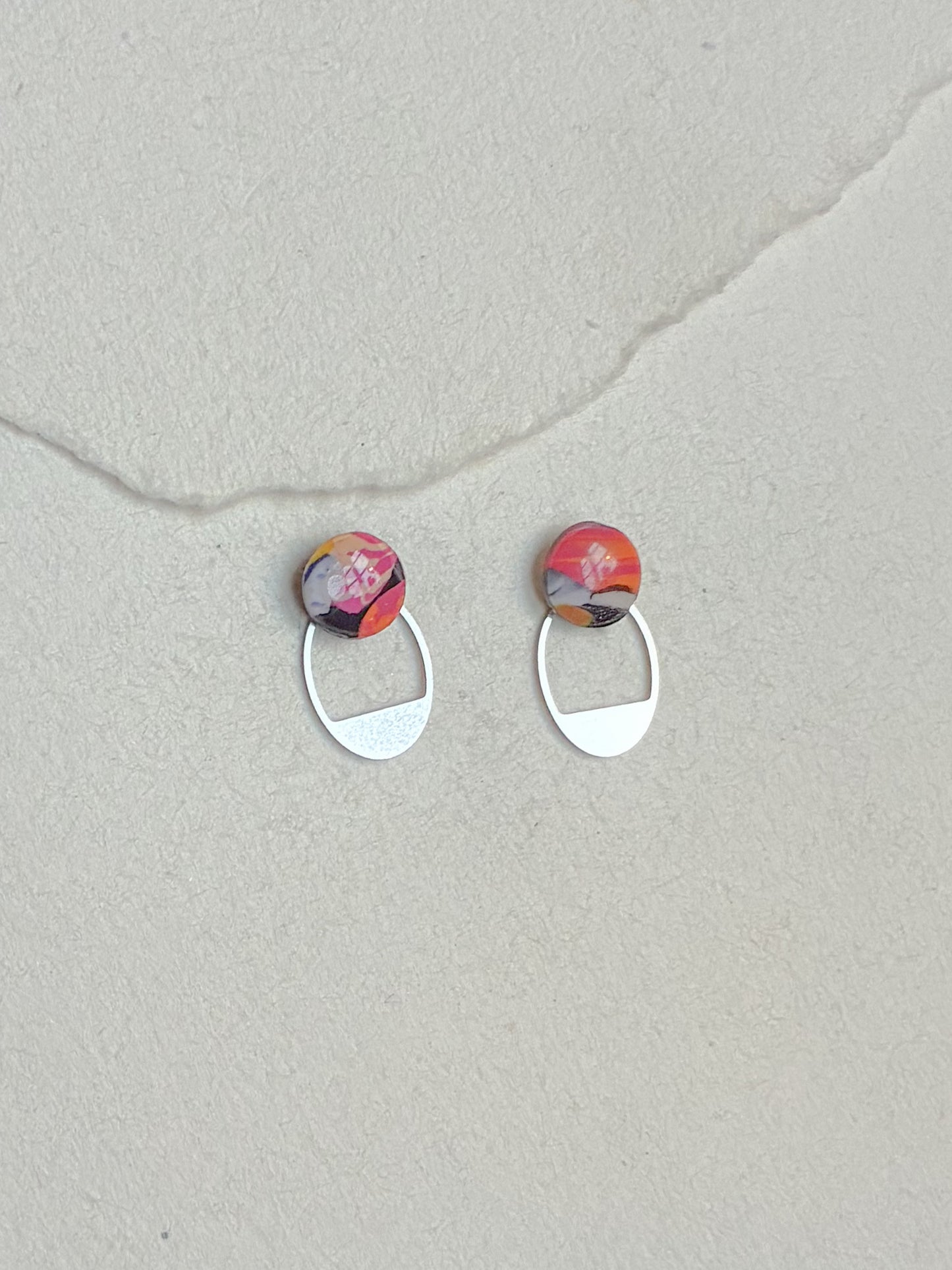 Unika Dot /// oval stål bagstykke