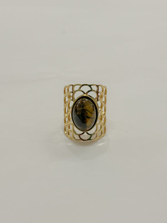 Vandfast Ring // oversize stone