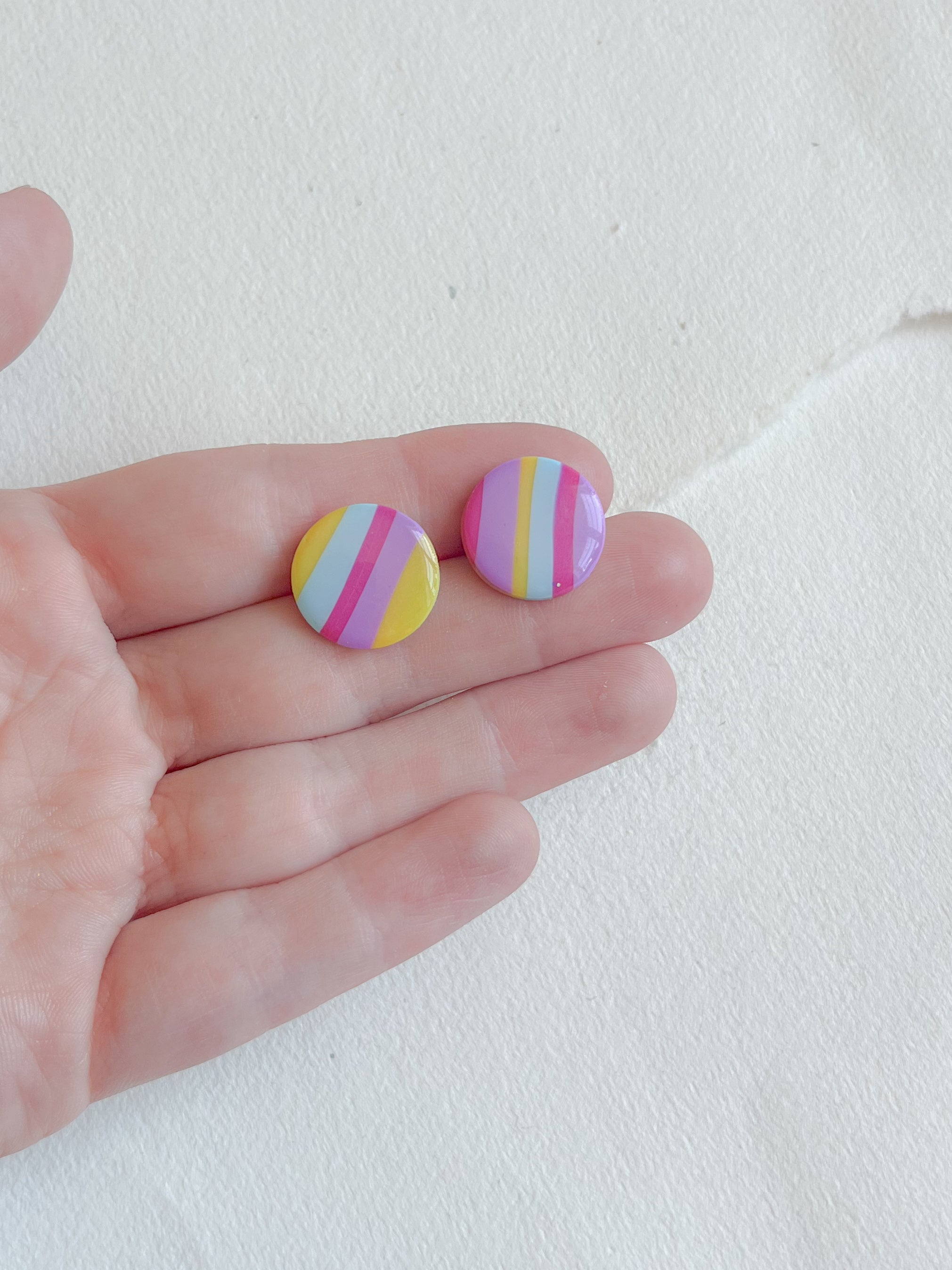 DOTS oversize 18mm// multistribet