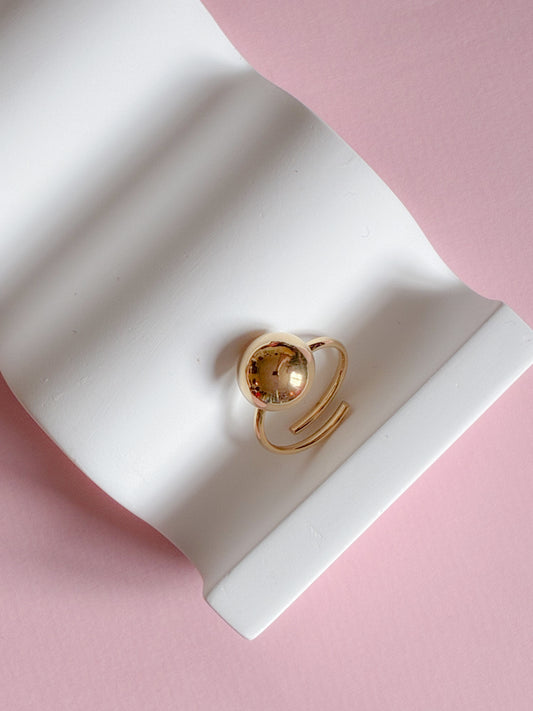 Ring // Ball