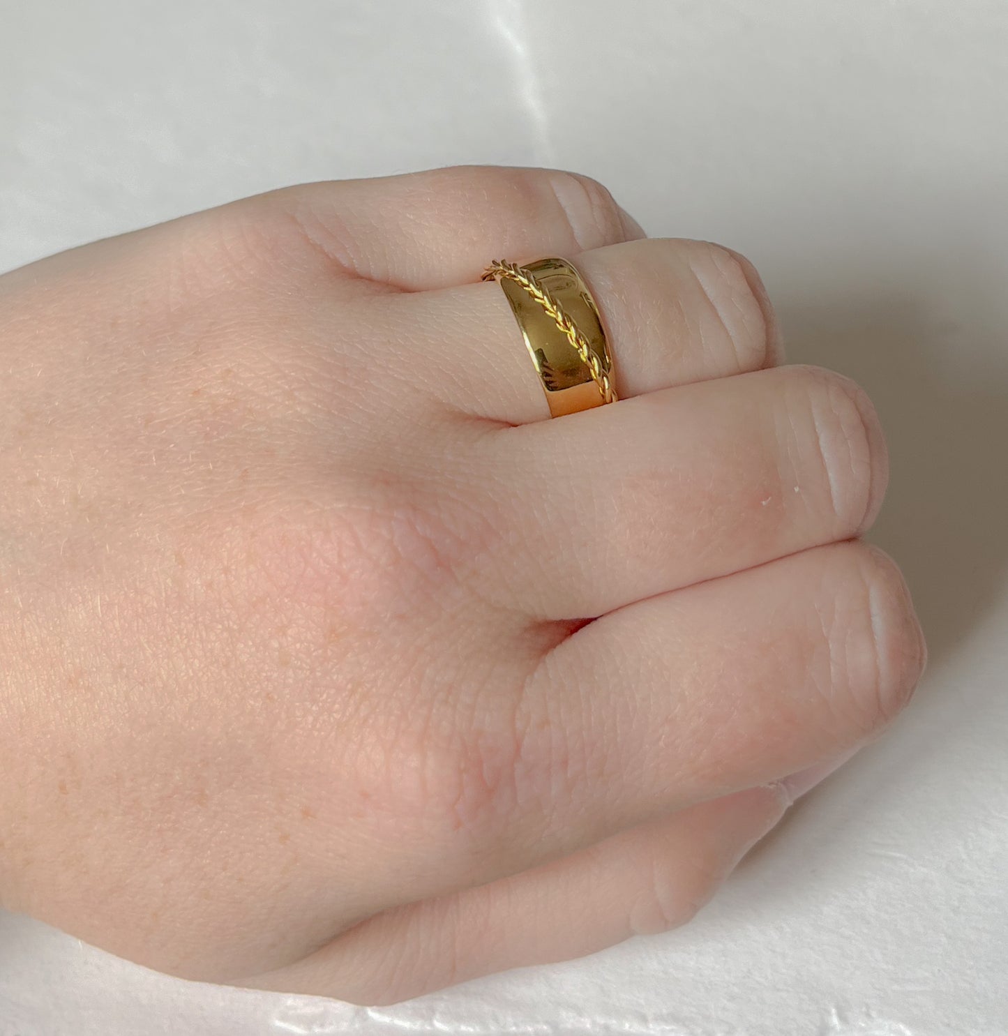 Vandfast Ring // chain ring