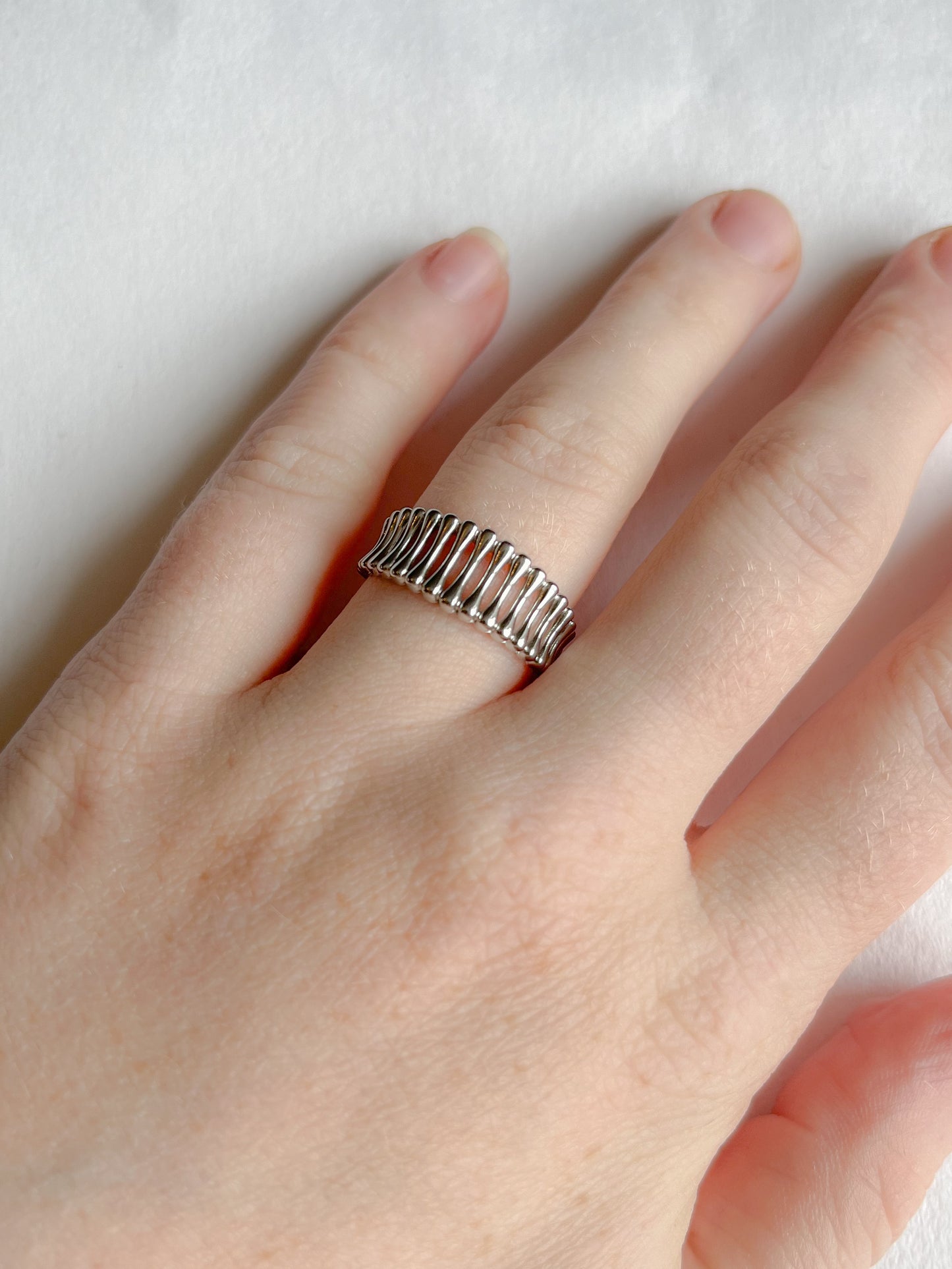 Vandfast ring //stripes stål