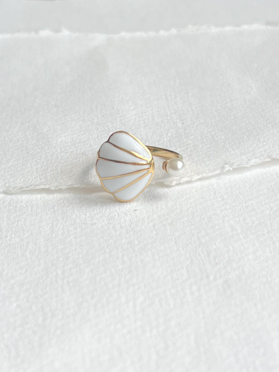 Ring // emalje musling