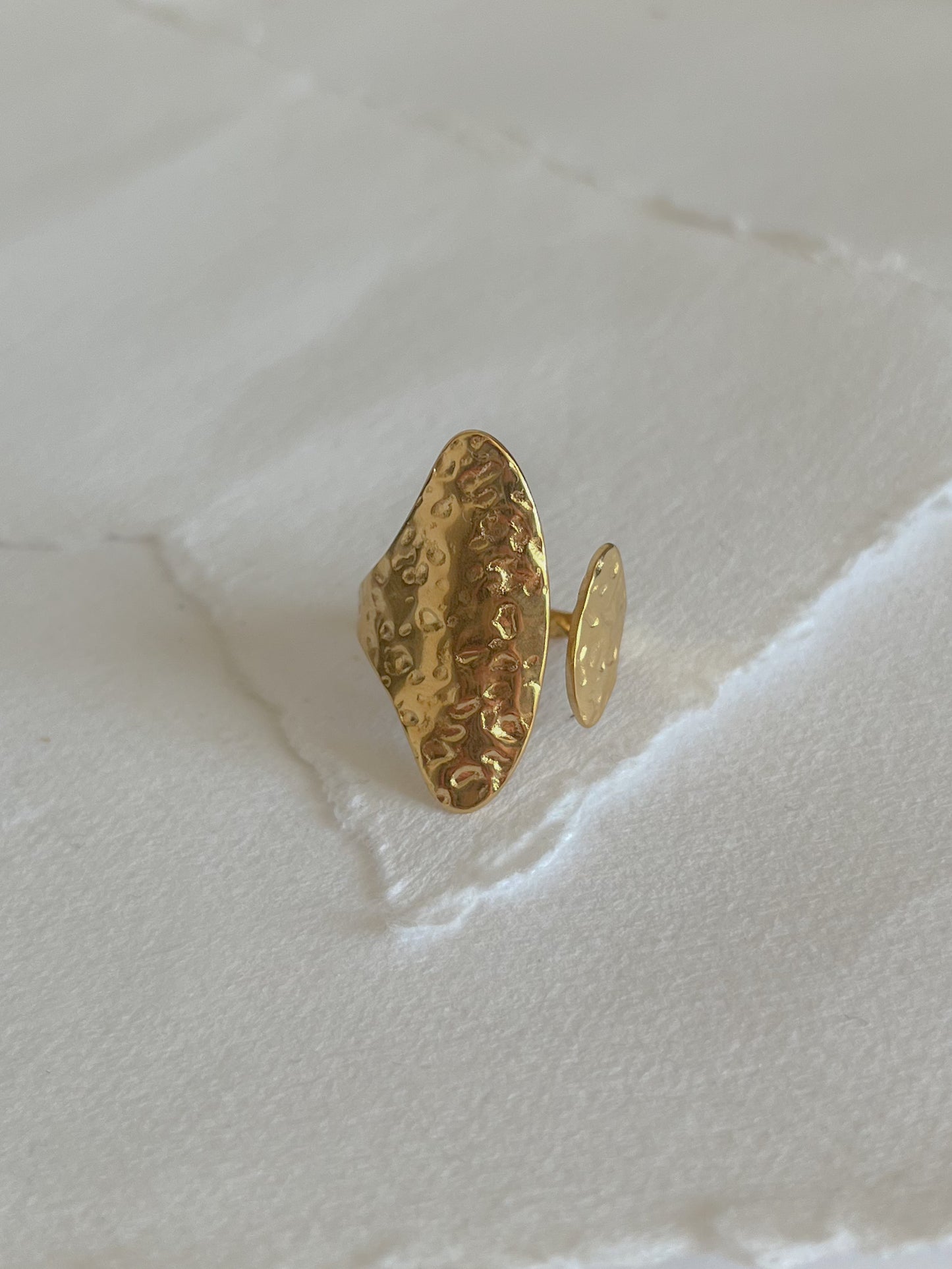 Ring // hammered