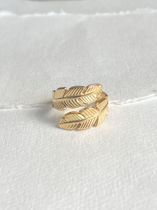 Ring // fjer wrap