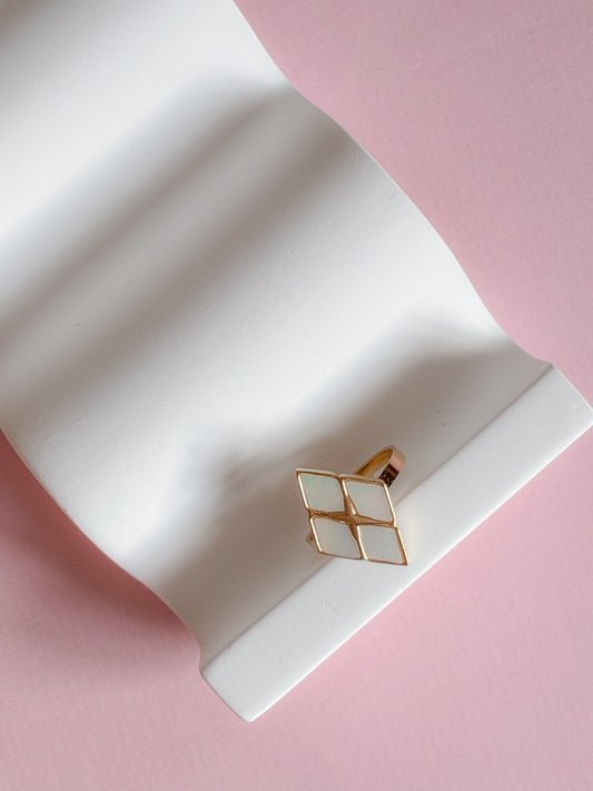 Ring // harlekin
