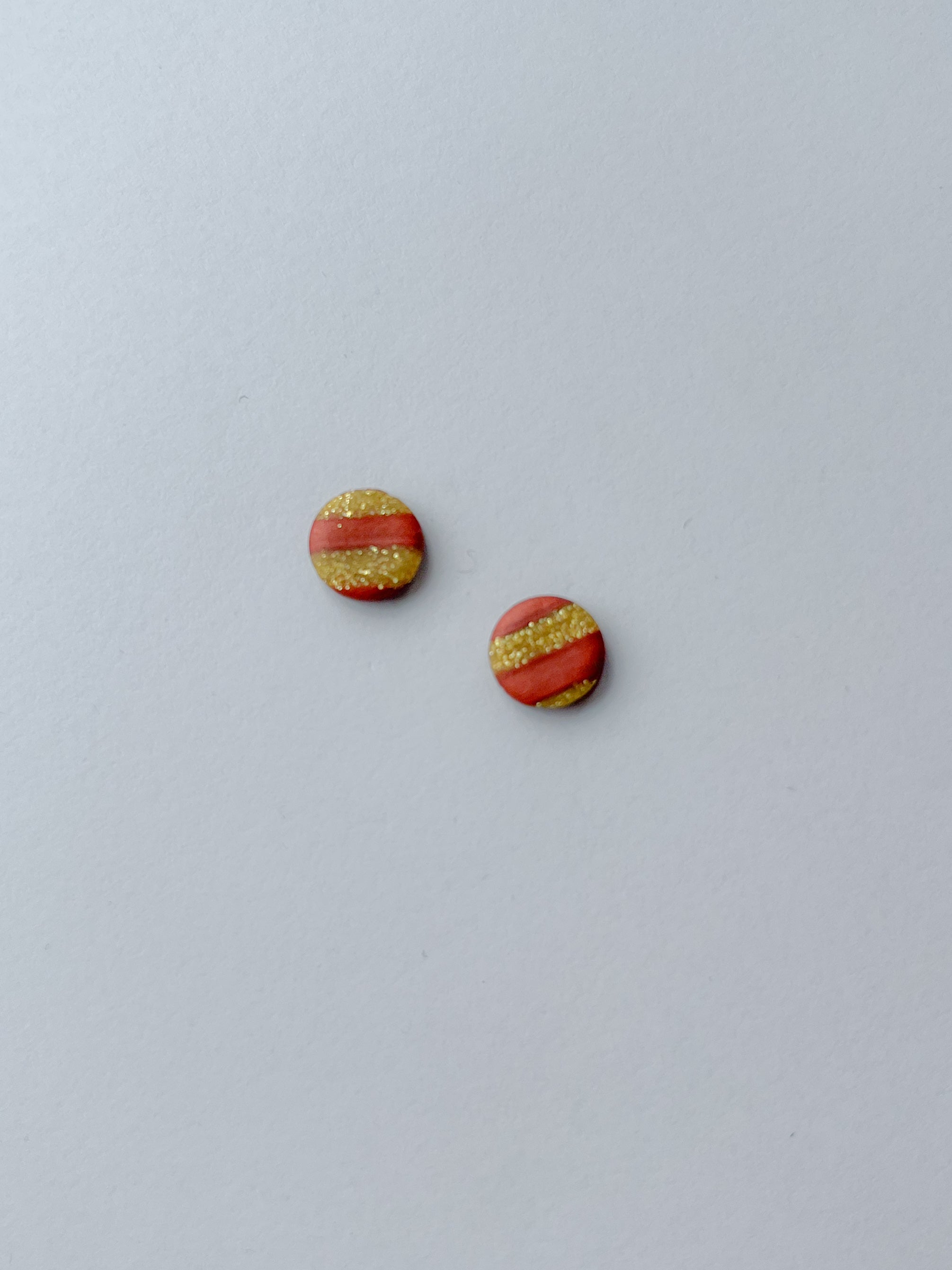 DOTS ørestikker // kobber-guld stribet