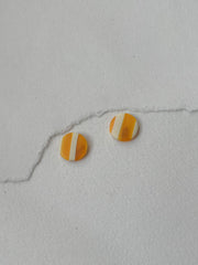 DOTS ørestikker // gul - hvid