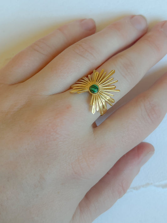 Ring // green Sun