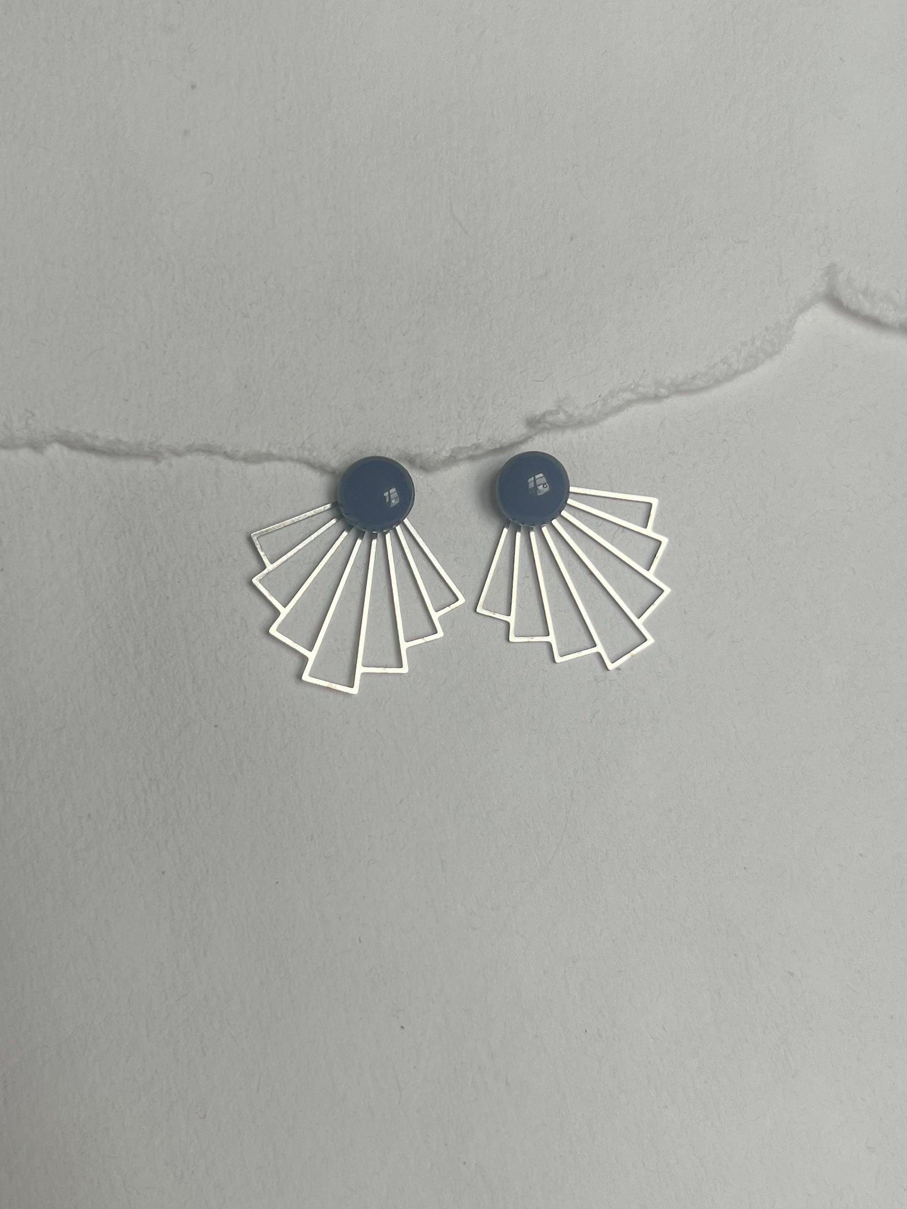 Navy blå dot /// wavey stål