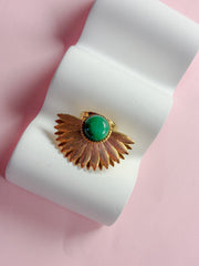 Ring // green statement