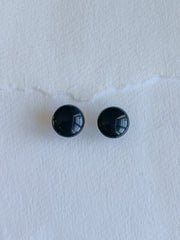 DOTS ørestikker // sort