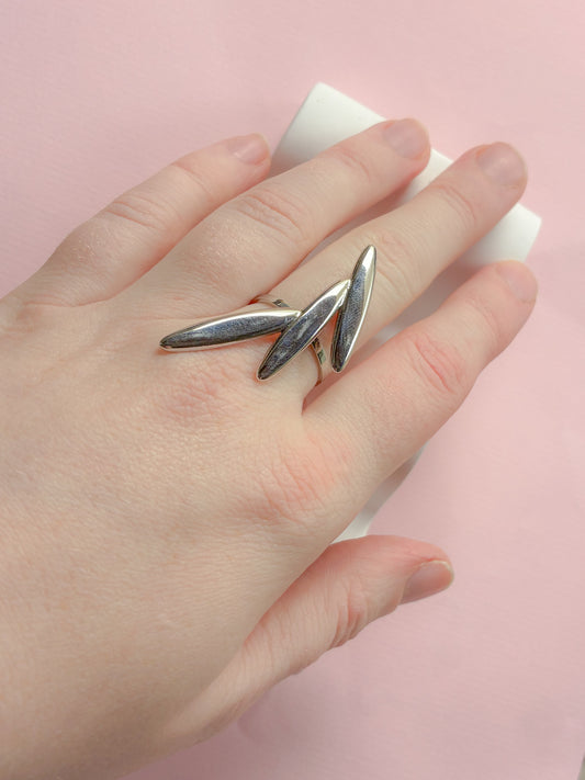 Ring //stick statement stål