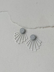 Sølv dot /// stål bagstykke