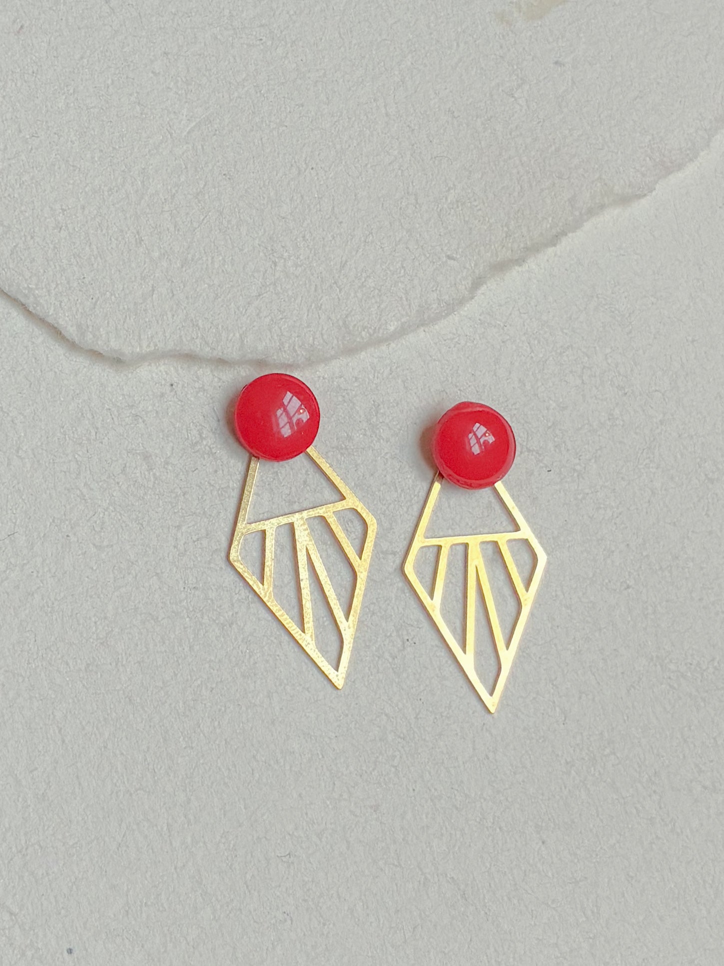 Rød dot /// bagstykke