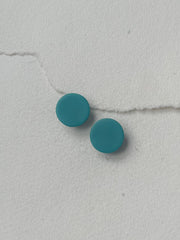 DOTS ørestikker // oversize mat grøn