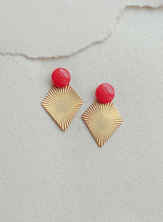 Rød dot /// messing bagstykke