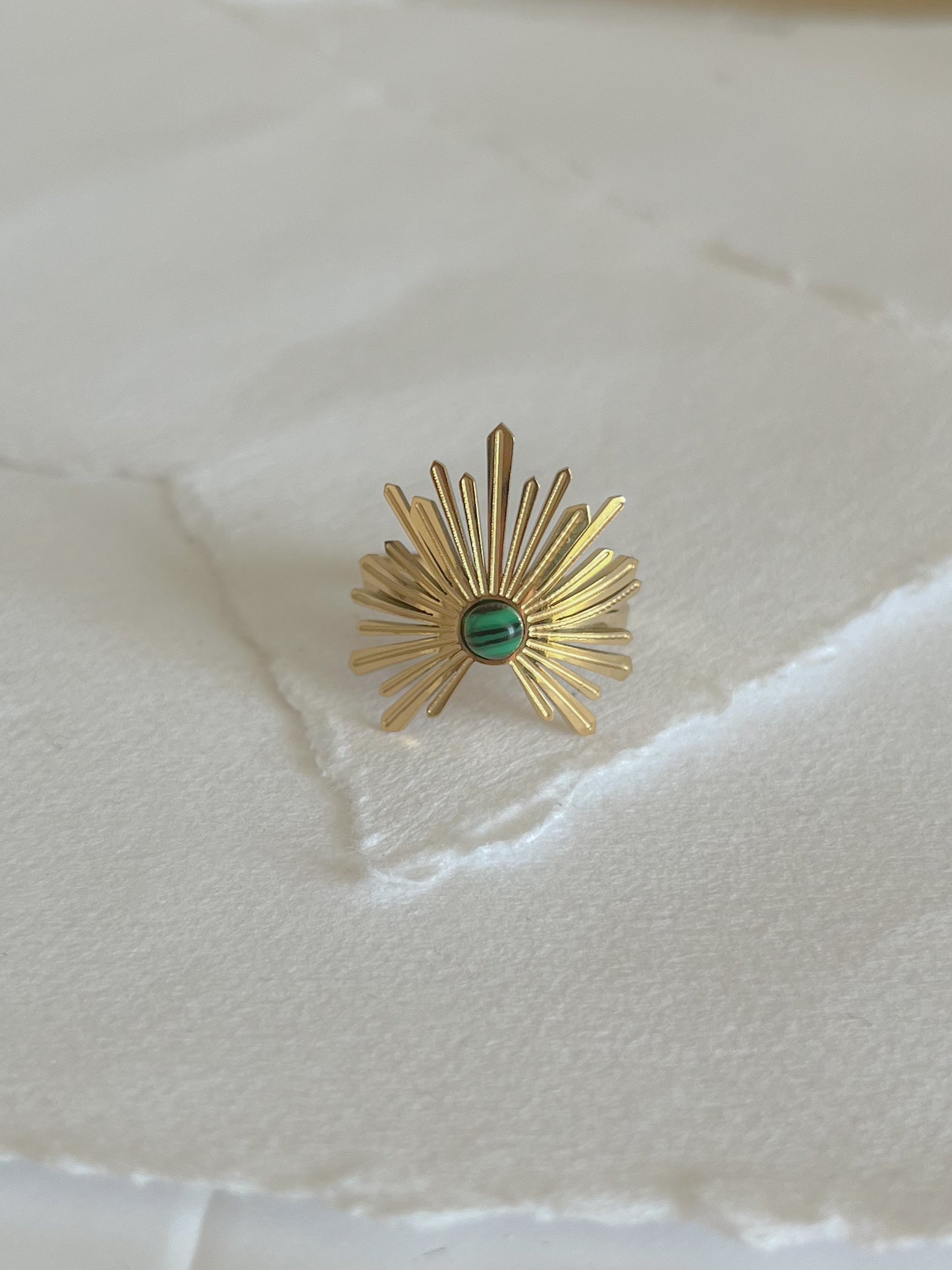 Ring // green Sun