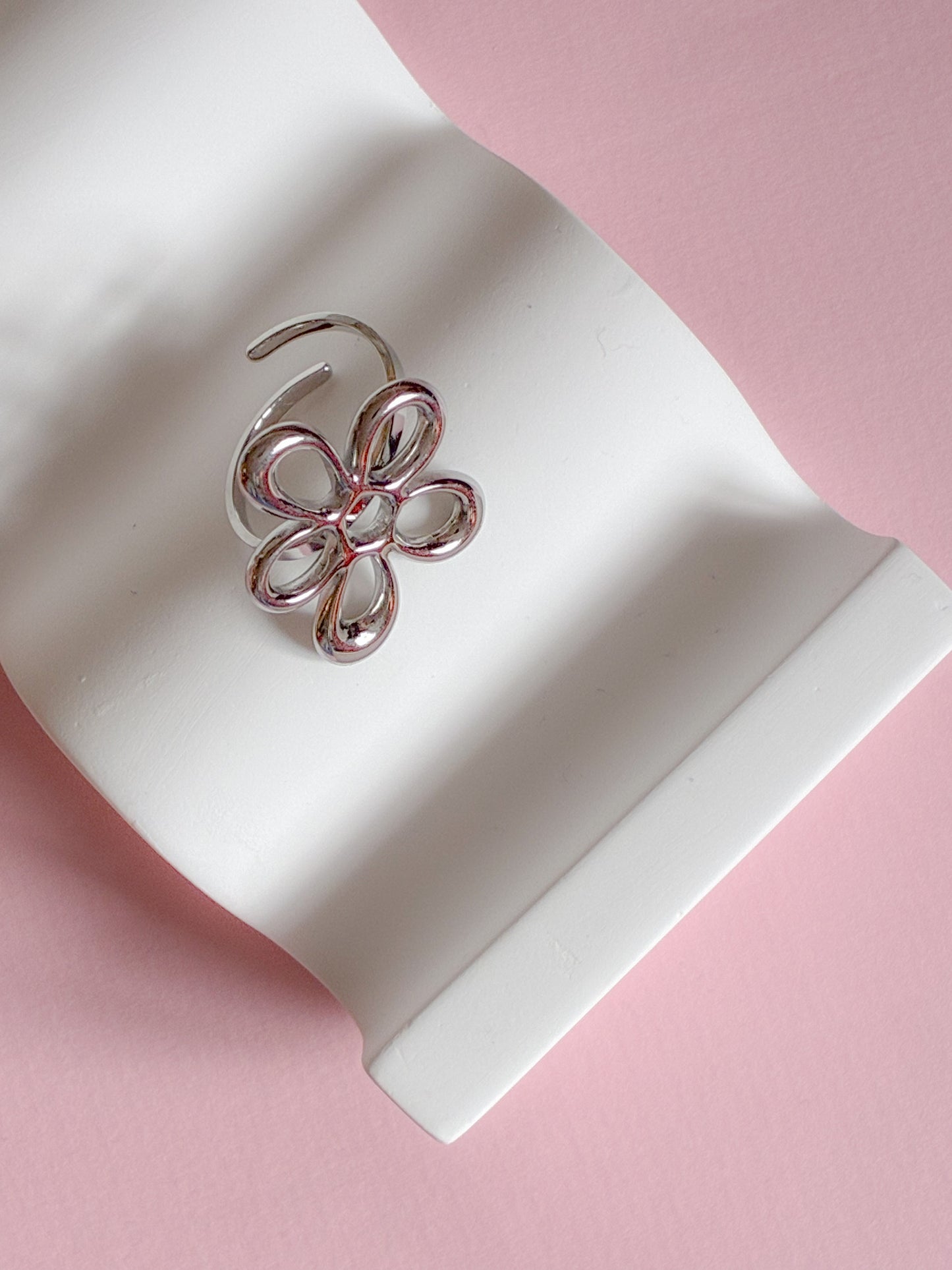 Ring // stål blomst